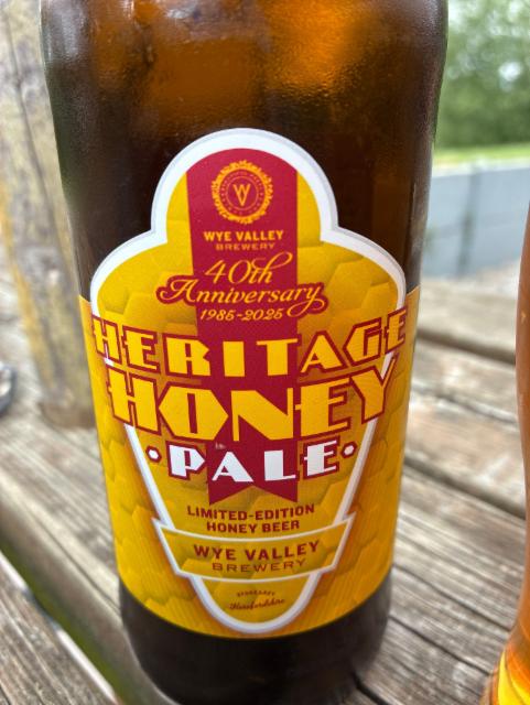 Heritage honey pale 5.0%, Wye Valley Brewery Limited, England