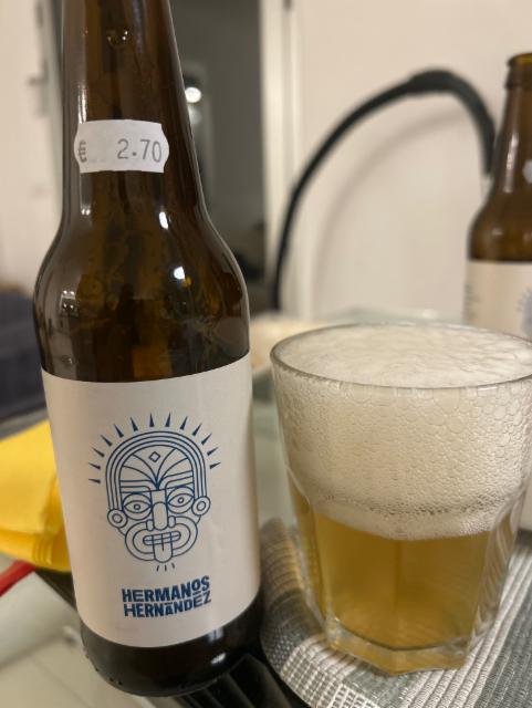 Hermanos hernandez 5.5%, Cerveza elaborada pro Jaira Brewering S. L., Spain