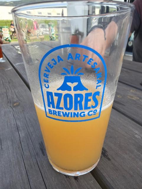 High Tide Hazy New England IPA, Azores Brewing Company