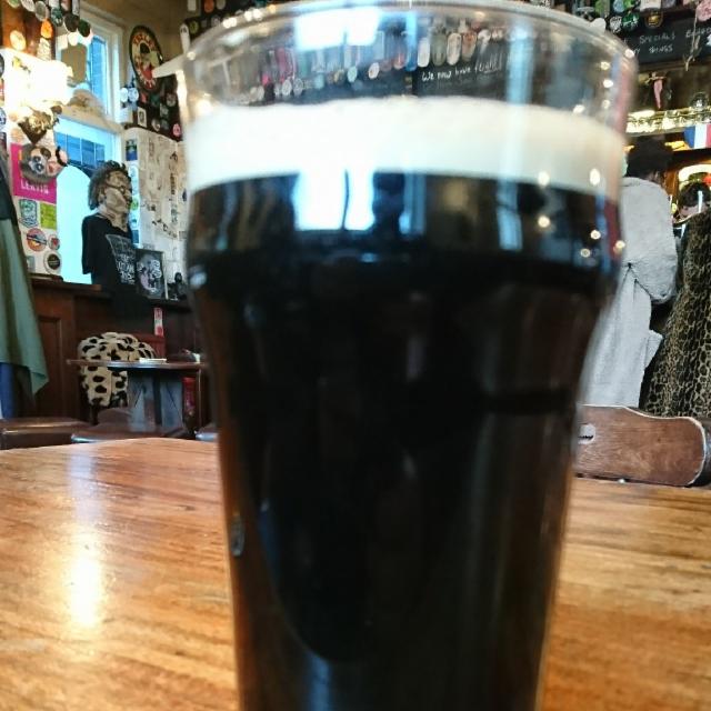 Hippy Hating Hippy 5.0%, Weird Beard Brew Co., England