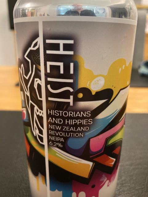 Historians and hippies 6.2%, Heist Brew Co., England