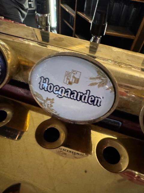 Hoegaarden original white 5.8%, Brouwerij Hoegaarden (InBev), Belgium