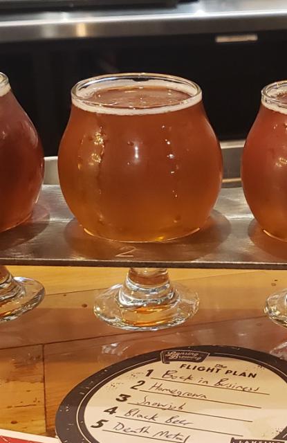 Home Grown Harvest Ale 6.0%, Lansing Brewing Company, United States