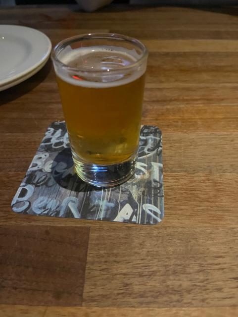 Honey Blonde 4.9%, Stone Brewing (Duvel Moortgat), United States