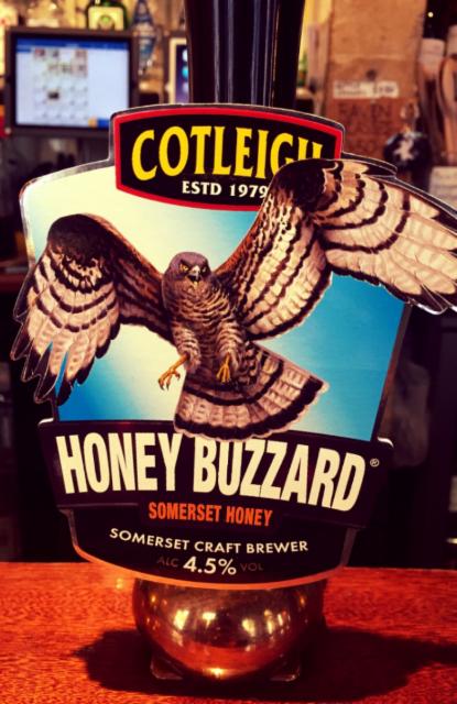 Honey Buzzard 4.5%, Cotleigh Brewery, England