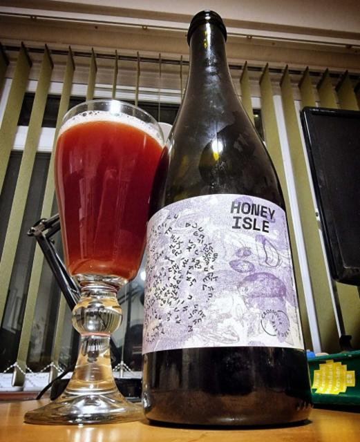 Honey Isle 5.5%, Crossover Blendary, England