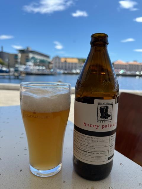 Honey Pale Ale, Bruny Island Beer Co.