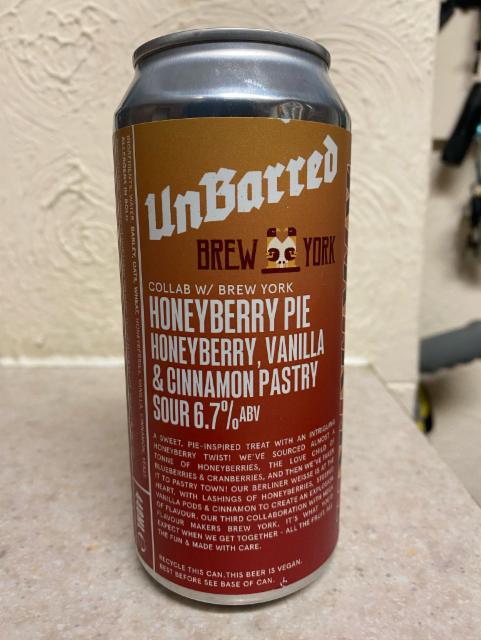 Honeyberry Pie 6.7%, UnBarred Brewery, England