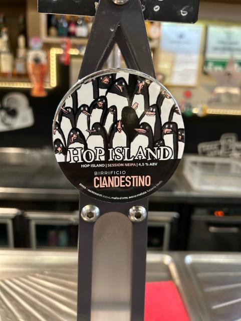 Hop island 4.5%, Piccolo Birrificio Clandestino, Italy