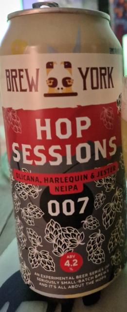 hop sessions 007 4.2%, Brew York, England