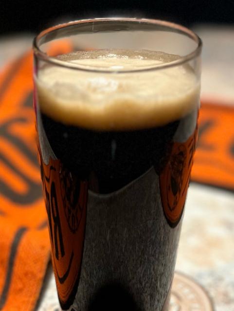 Hopping Brewsters HQ Black Tide 6.2%, Kimito Brewing, Finland