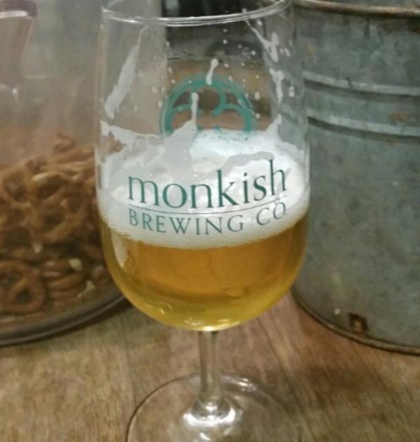 Hoppish 5.5%, Monkish Brewing Company, United States