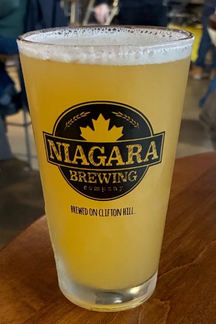 Horseshoe 4.6%, Niagara Brewing Company, Canada