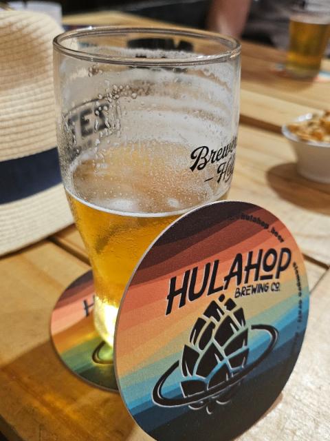 Macunada, Hulahop Brewing Co