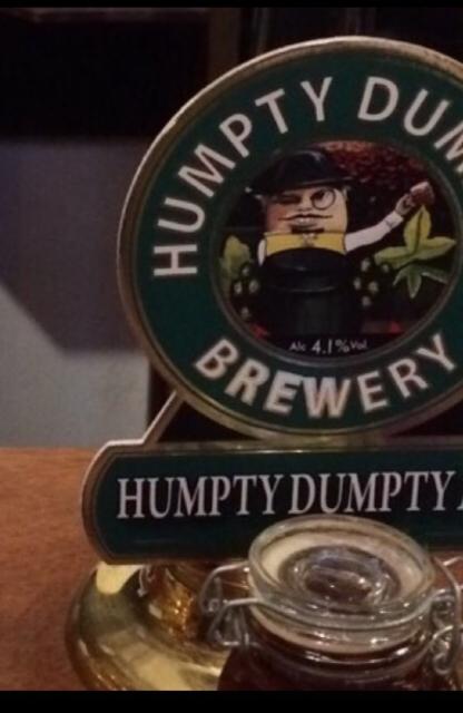 Humpty Dumpty Ale 4.1%, Humpty Dumpty Brewery, England
