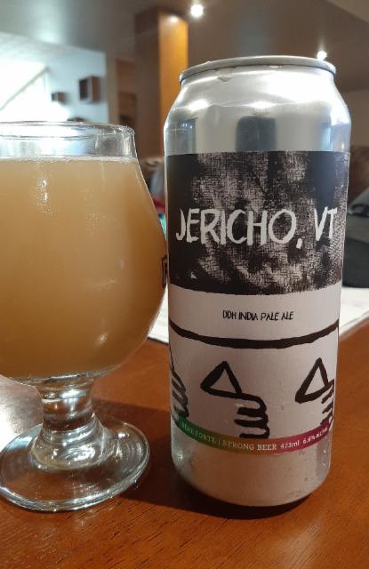 Jericho. VT 6.6%, Brasserie Sir John Brewing Co., Canada