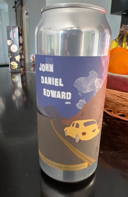 John Daniel Edward 8.2%, Brasserie Sir John Brewing Co., Canada
