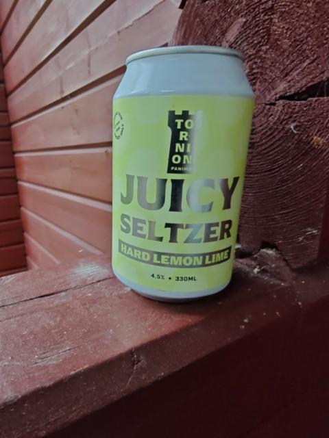 Juicy Seltzer Hard Lemon Lime 4.5%, Tornion Panimo, Finland