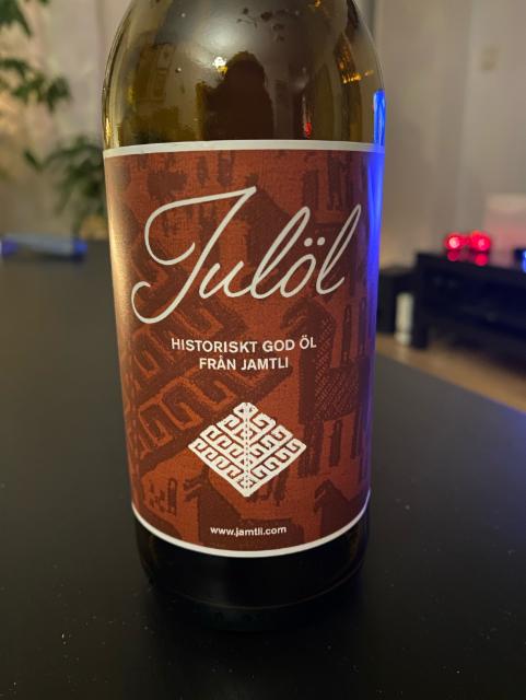 Julöl - Historiskt god öl från Jamtli. 5.6%, Östersunds Nya Ångbryggeri, Sweden