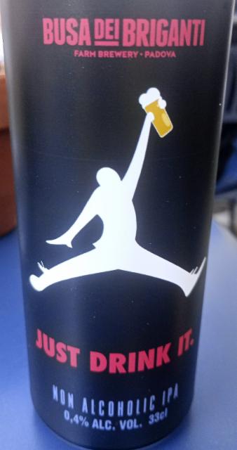 Just drink it. 0.4%, Busa dei Briganti, Italy