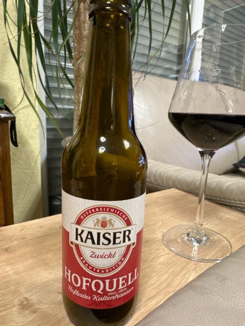 Kaiser Zwickl 4.6%, Hofbräu Kaltenhausen (Brau Union), Austria