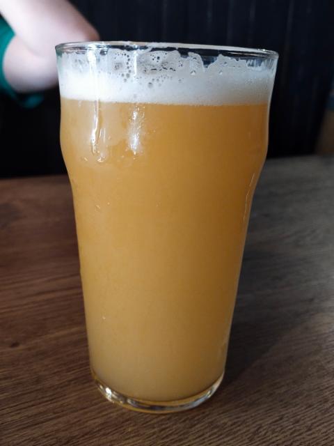 Keep Rollin 5.5%, The Hopscotch Pub & Brewery, France