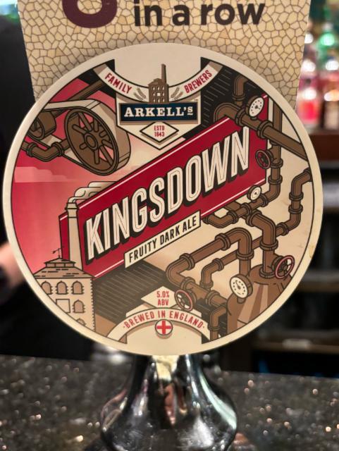 Kingsdown Fruity Dark Ale 5.0%, Arkell's Brewery, England