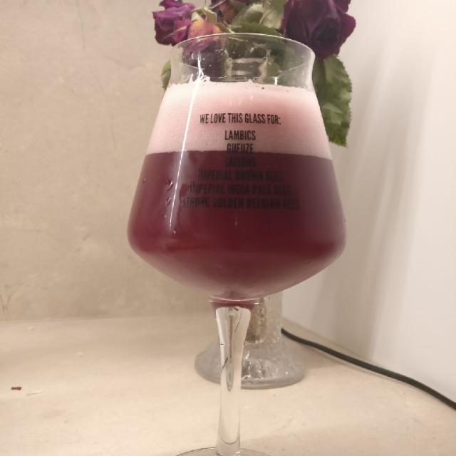 Kuningattaren Tuutit Ice cream pale ale 6.9%, Brofist Homebrewing, Finland