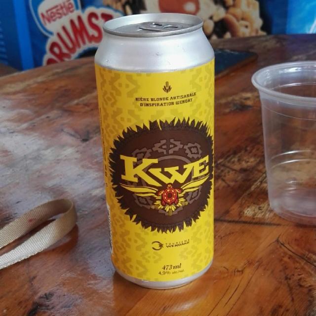 Kwe 4.9%, Microbrasserie Archibald (AB InBev), Canada