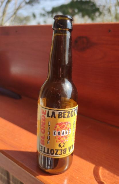 La Bezotte Blonde 6.2%, Brewmaker, France