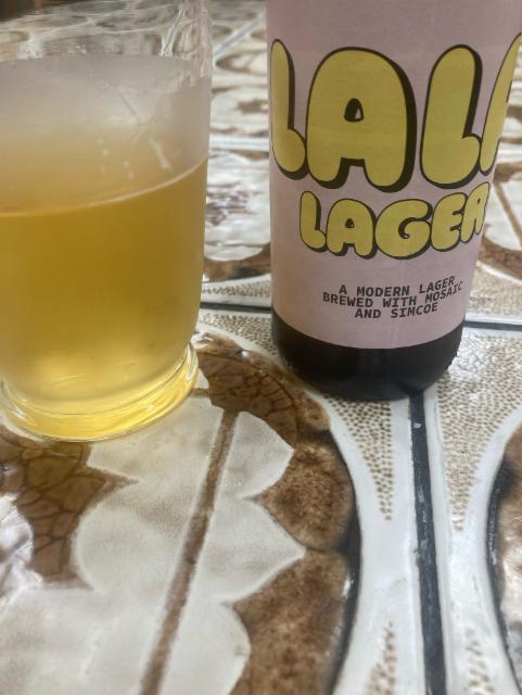 La La Lager 5.0%, Smith Street Brew, Sweden