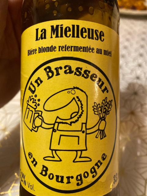La Mielleuse 5.2%, Brasserie Les Plains Monts, France