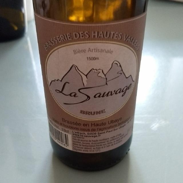 La Sauvage Brune 5.7%, Brasserie Des Hautes Vallées, France