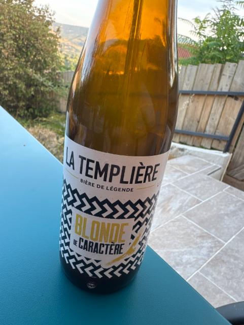 La templière blonde de caractère, Brasserie D'Olt