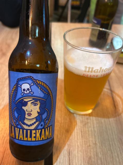 La vallekana 4.7%, Kas, Serbia