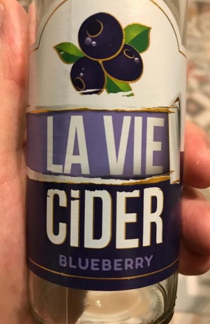 La Vie cider blueberry 4.7%, Royal Zrt, Hungary