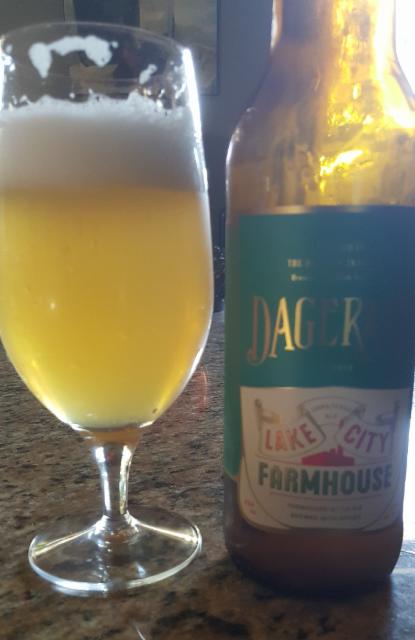 Lake City Farmhouse Ale 5.2%, Dageraad Brewing, Canada