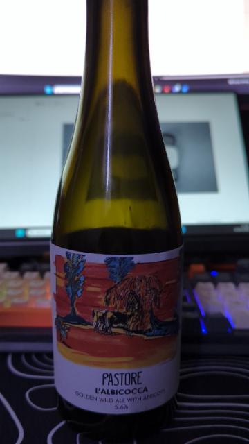 L'albicocca 5.6%, Pastore Brewing And Blending Ltd, England