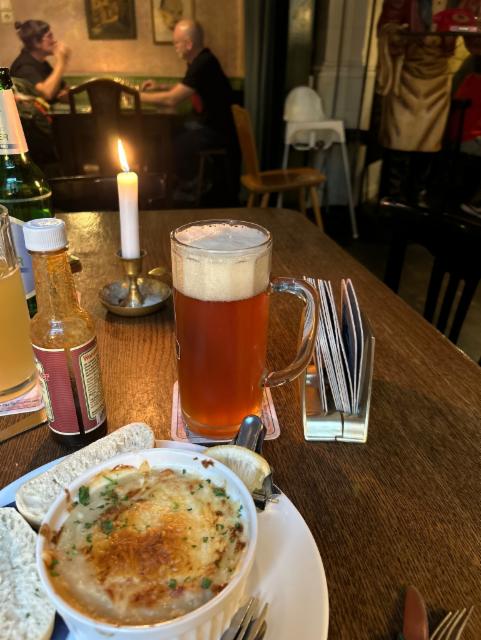 Laubegaster Rotes Bier 4.9%, Laubegast, Germany