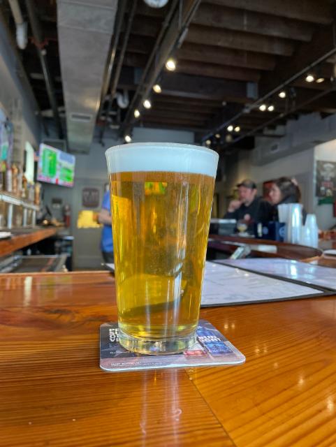 Lefty Loosey 7.0%, Revelry Brewing Company, United States