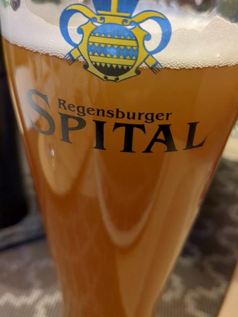 Leichtes Weizen 2.8%, Spitalbrauerei Regensburg, Germany