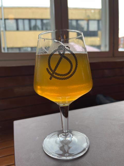 Lemon lager 4.7%, Solmu Brewery (Sinebrychoff), Finland