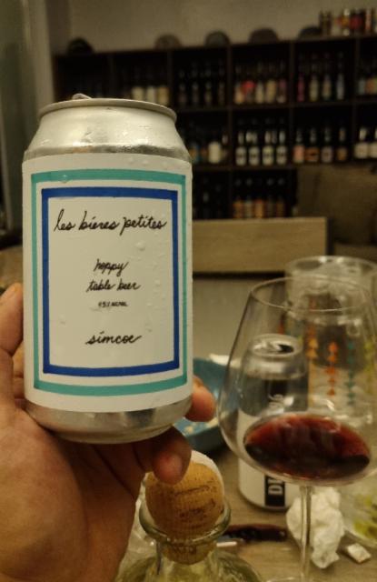 les bieres petities (simcoe) 4.5%, Homage Brewing Co, United States
