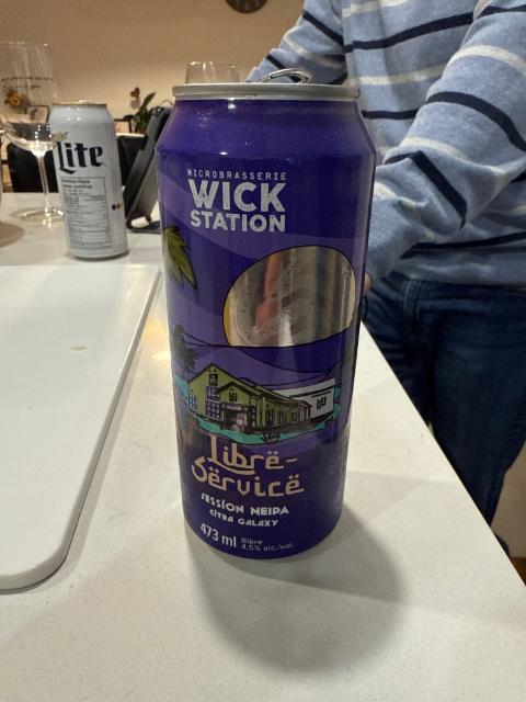 Libre-service 4.5%, Wick Station, Canada