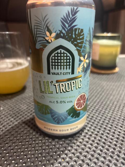 Lil' Tropic 4.5%, Vault City Brewing, Scotland