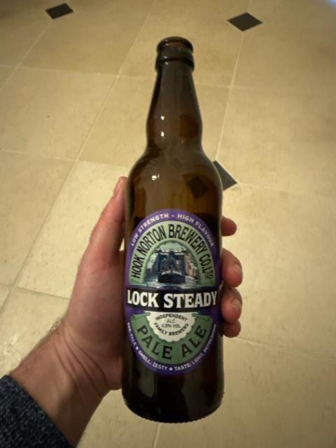 Lock Steady 2.5%, Hook Norton Brewery, England
