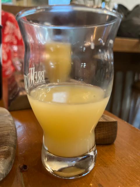 Lots of motueka 6.6%, BreWskey, Canada