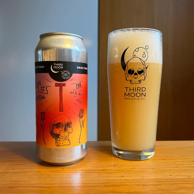 Love lies bleeding (Bulldog Comet) 6.5%, Third Moon Brewing Company, Canada