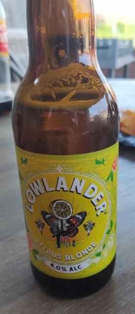 lowlander citrus blonde 4.0%, Lowlander Botanical Beer, Netherlands