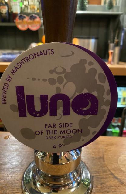 Luna Far Side of the Moon 4.9%, White Horse Brewery, England